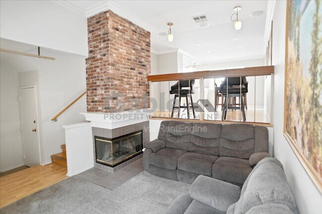 Building Photo - 27663 Ironstone Dr