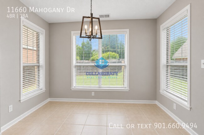Building Photo - 11660 Mahogany Dr