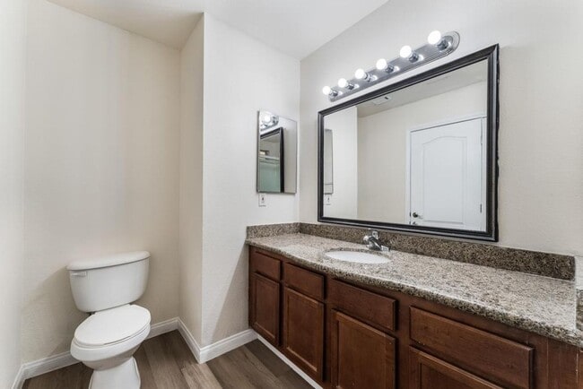 Building Photo - This beautifully renovated 2-bedroom, 2-bath condo is ready for immediate move-in!