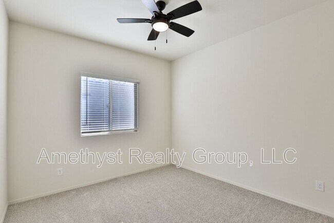 Building Photo - 24642 W Flores Dr