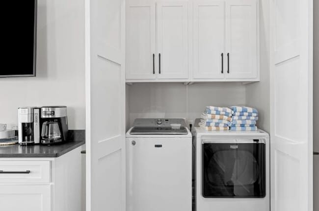 Building Photo - 157 S Arnold Rd