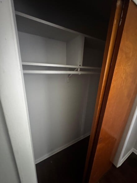 Building Photo - 175 South St