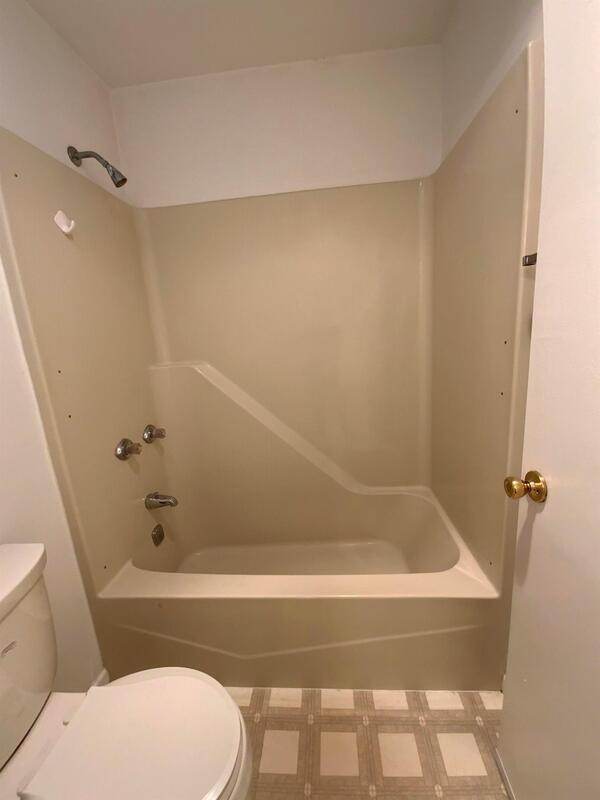 Building Photo - 808 Nowland Court