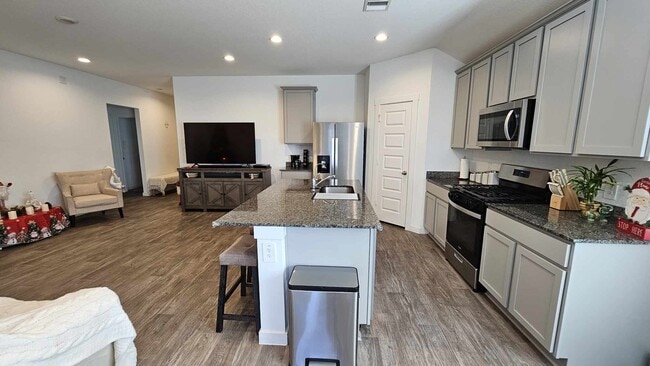 Building Photo - 31814 Whittis Hl Wy