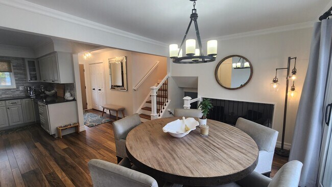 Building Photo - 5145 Greer Rd