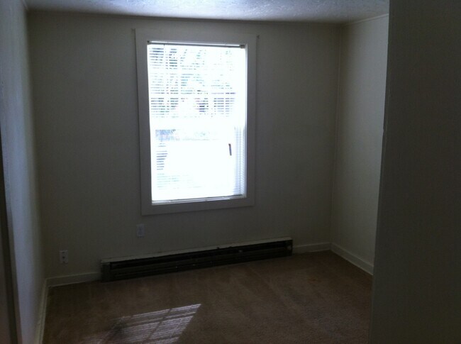 Building Photo - behe02