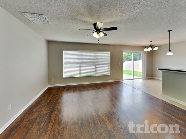 Building Photo - 3165 Kearns Rd