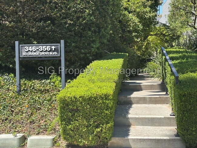 Building Photo - 352 S Orange Grove Blvd
