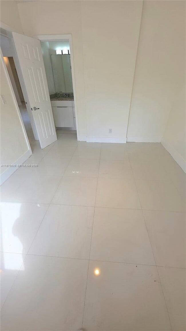 Building Photo - 5715 NW 6th Ave