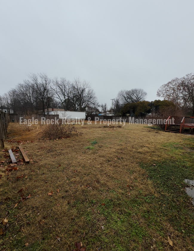 Building Photo - Newly Renovated South Tulsa Home for Rent ...