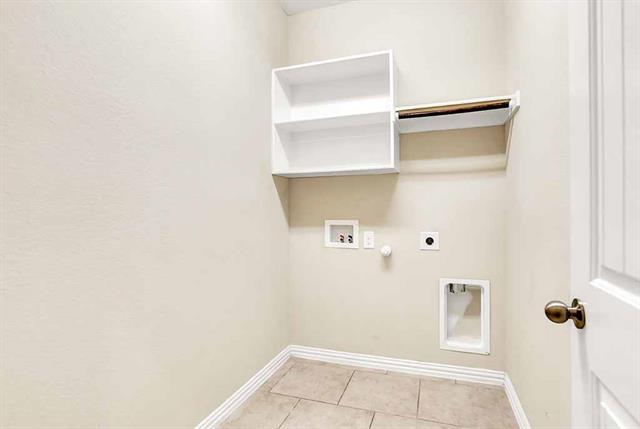 Building Photo - 183 Balfour Dr