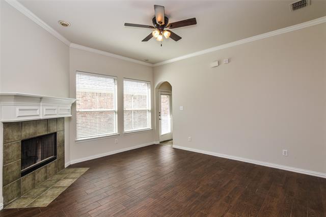 Building Photo - 11839 Westlawn Ln