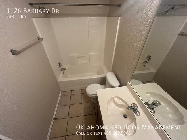 Building Photo - 1126 Barbary Dr