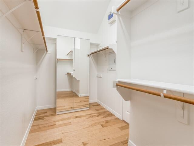 Building Photo - 954 Pheasant Dr