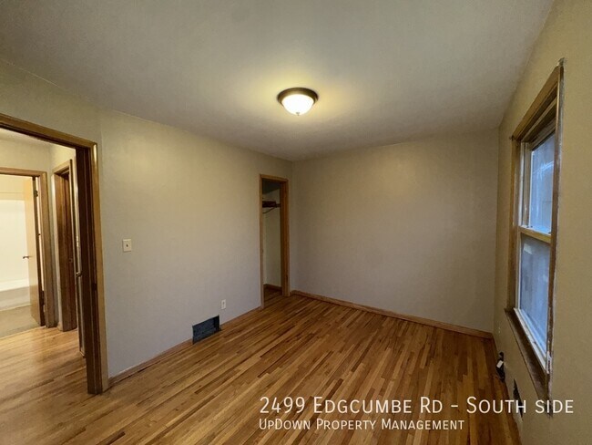 Building Photo - 2499 Edgcumbe Rd