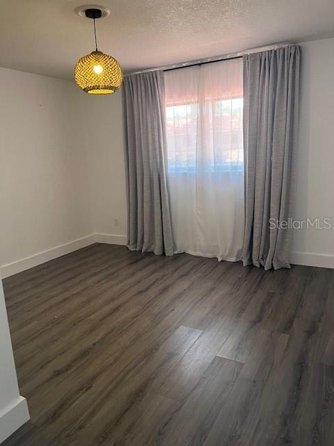 Building Photo - 8217 Breeze Cove Ln