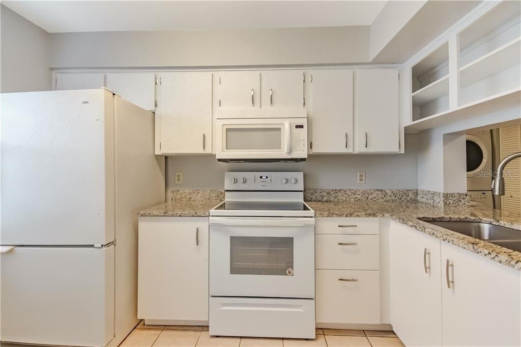 Building Photo - 6154 Burnside Cir