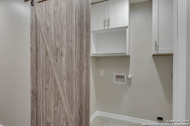 Building Photo - 212 Lowell St