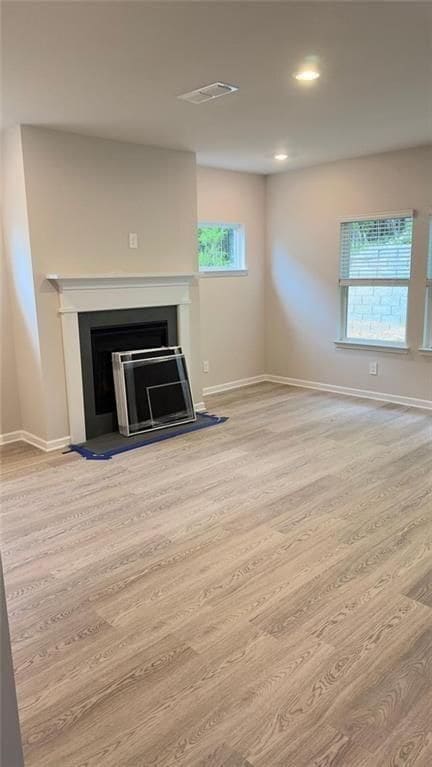 Building Photo - 327 Vly Oak Dr