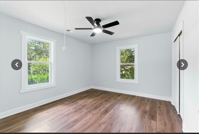 Building Photo - 4274 Pineview Dr