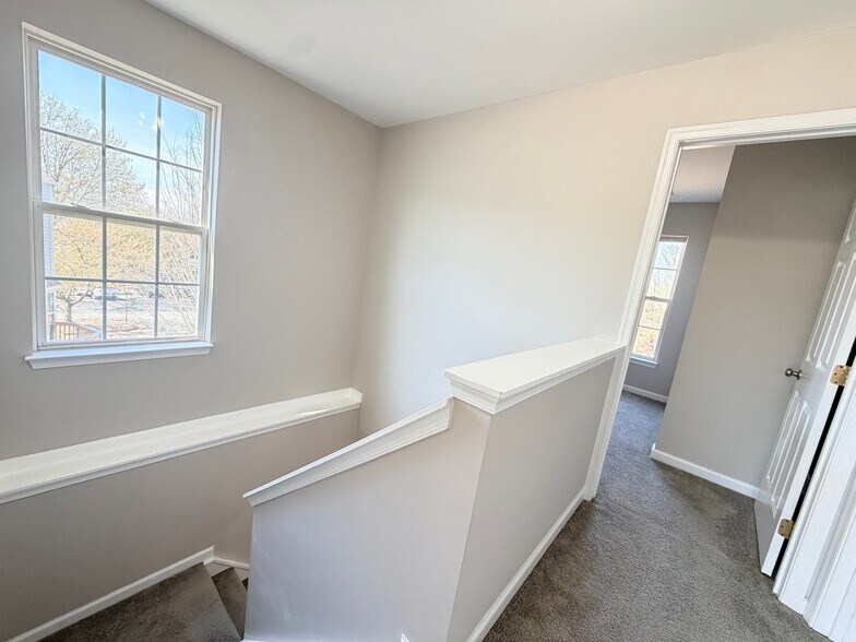 Building Photo - 14405 Hulfish Way