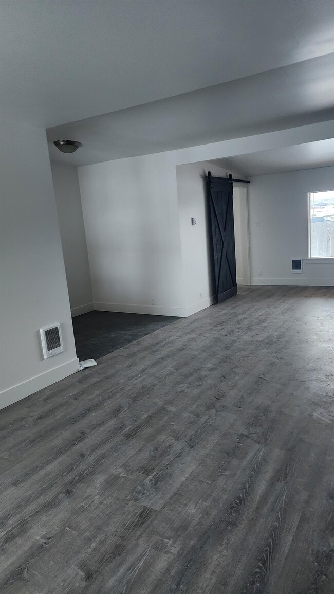 Building Photo - 6200 Smithson Rd