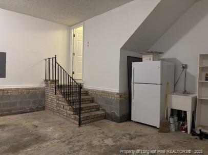 Building Photo - 460 Bristlecone Dr