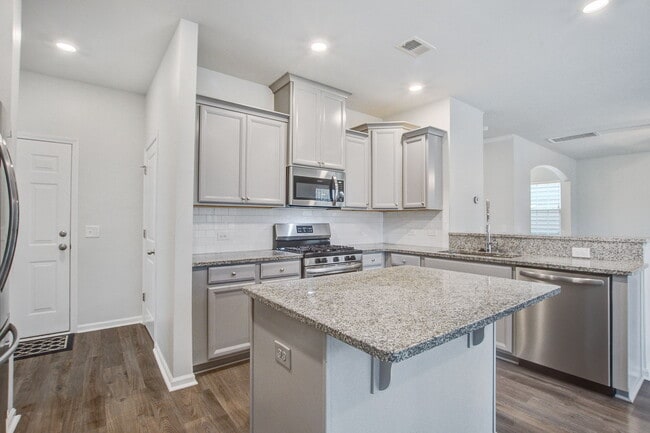 Building Photo - 602 Mountain Laurel Cir