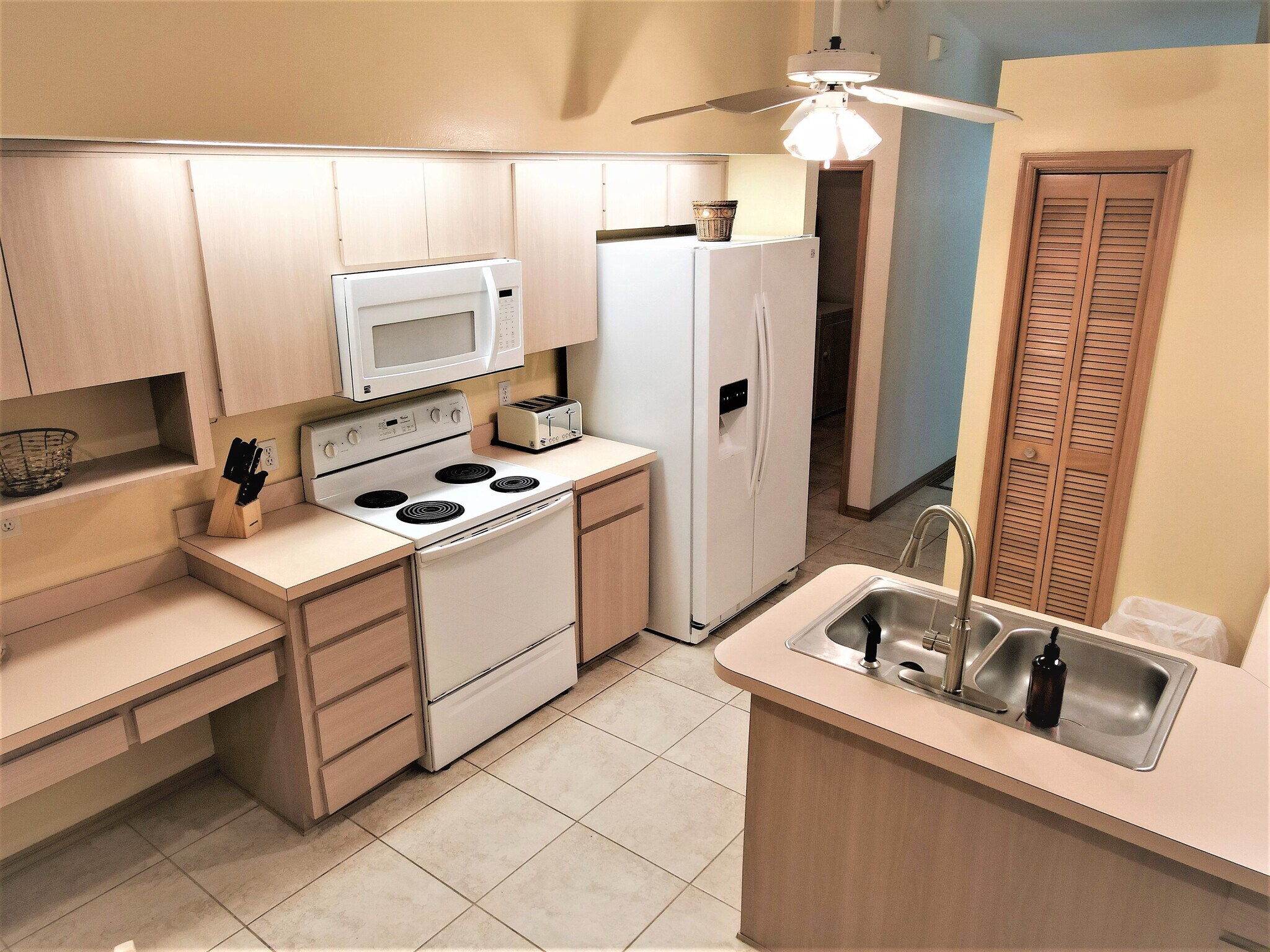 Building Photo - 19615 SW 93rd Lane