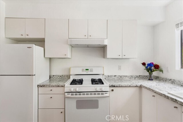 Building Photo - 162 Tamarisk St