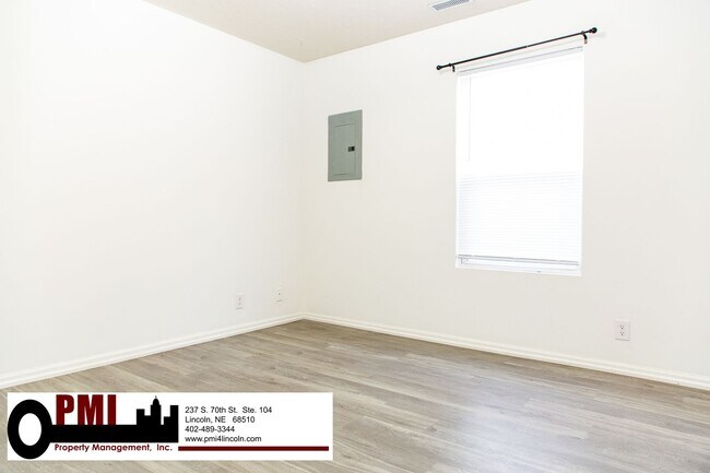 Building Photo - 2929 N 49th St