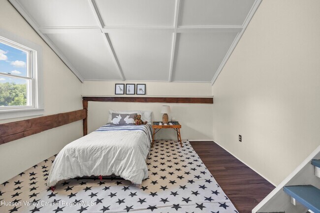 Building Photo - 1977 NY-295