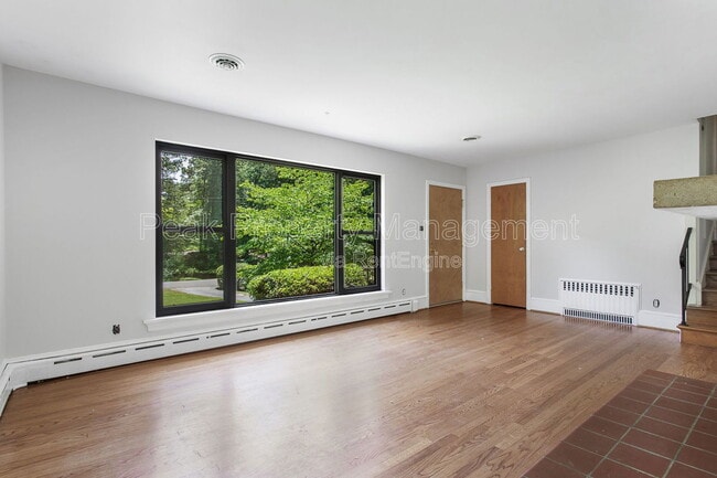 Building Photo - 7630 Whittington Dr