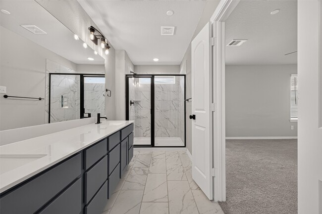 Building Photo - 8033 Scanlan Trl