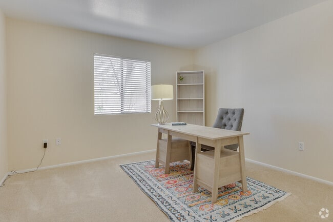 Elmwood Senior Living Chandler, AZ2BR, 2BA - 1,036SF - Elmwood 55+ All Inclusive Senior Living