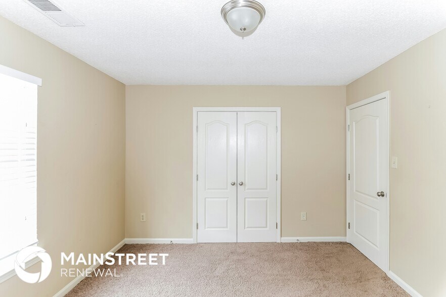 Building Photo - 9763 Riggan Dr