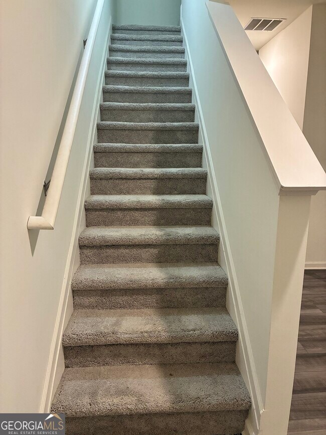 Building Photo - 1026 Paddington Dr