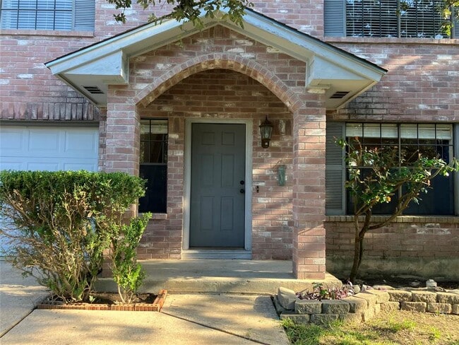 Building Photo - 7409 Potters Trail
