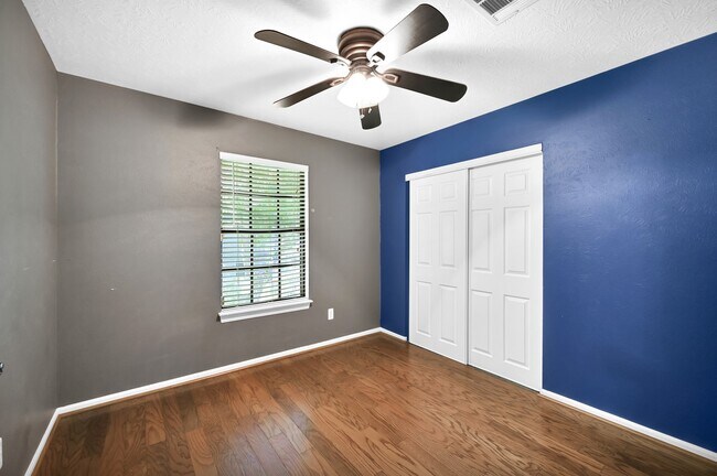 Building Photo - 4919 Dobbin Springs Ln