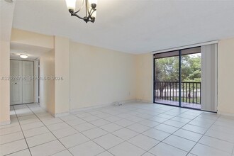 Building Photo - 8760 SW 133rd Ave