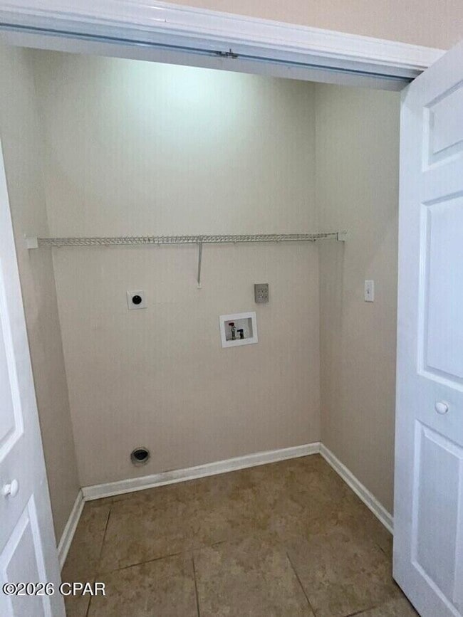 Building Photo - 6214 E Azalea Ave