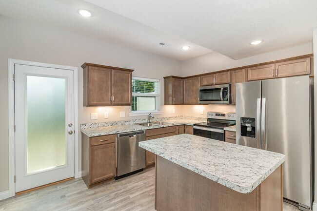 Building Photo - 5565 Limaburg Rd