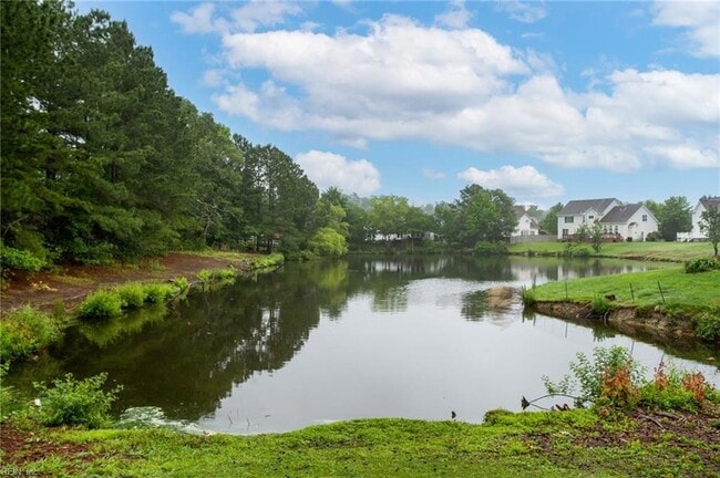 Building Photo - 2424 Sandyfalls Way
