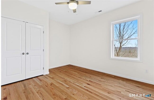 Building Photo - 455 Sherman Ave