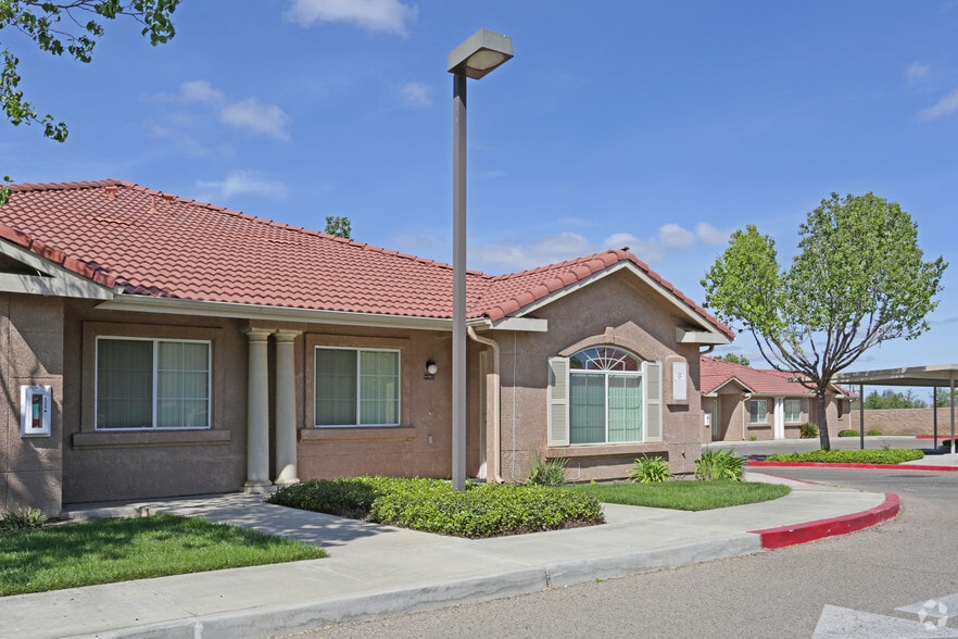 Windgate Village Apartments 536 E Grangeville Blvd Hanford CA 93230