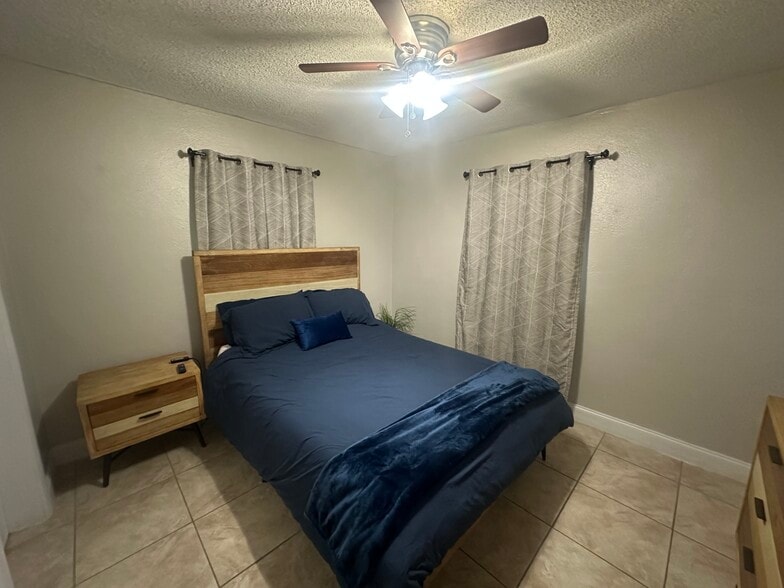 Master Room C - 7303 Perugia Ave