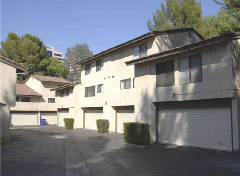 Building Photo - 21515 Erwin St