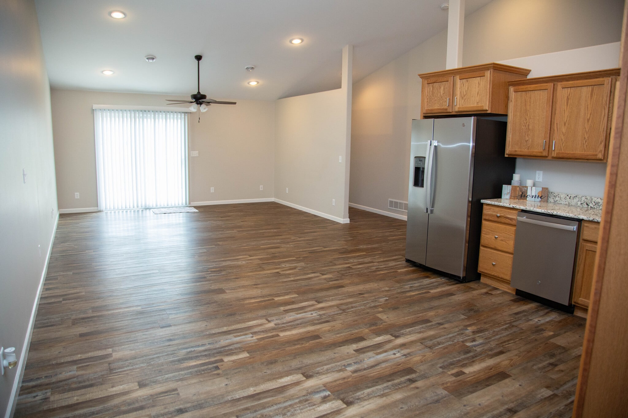 Building Photo - 2270 Fawn View Dr