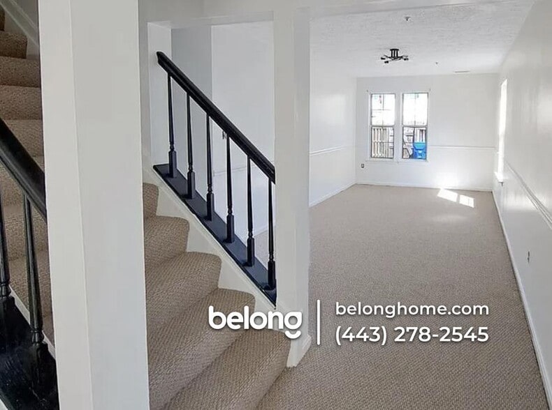 Building Photo - 3870 Gateview Pl
