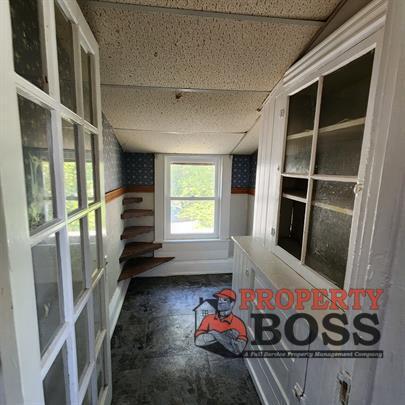 Building Photo - 410 York St